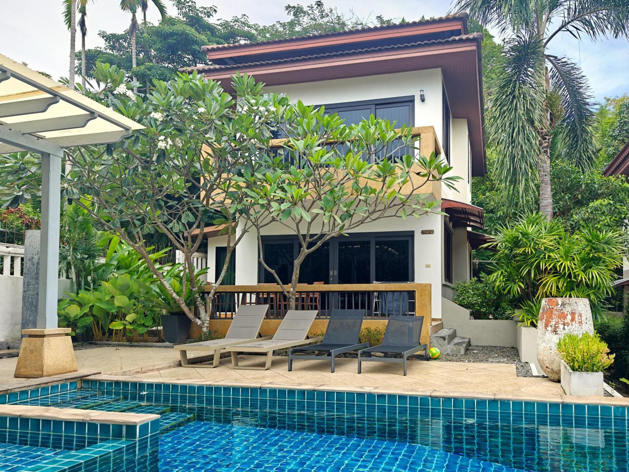 Baan Rawee Villas チャウエン エクステリア 写真